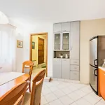 Apartman Kala *